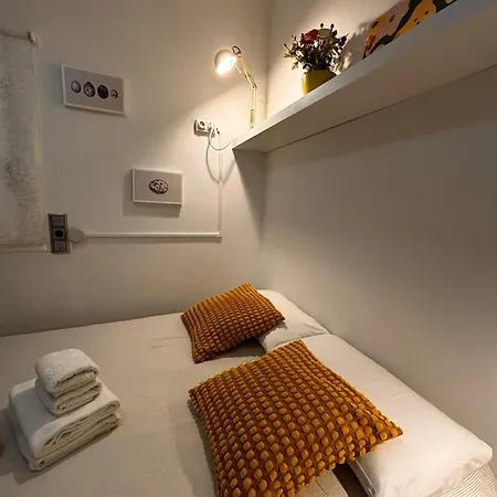 Full Flat In The Heart Of برشلونة
