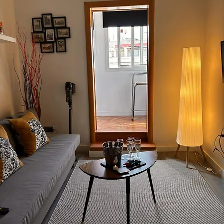 Full Flat In The Heart Of برشلونة